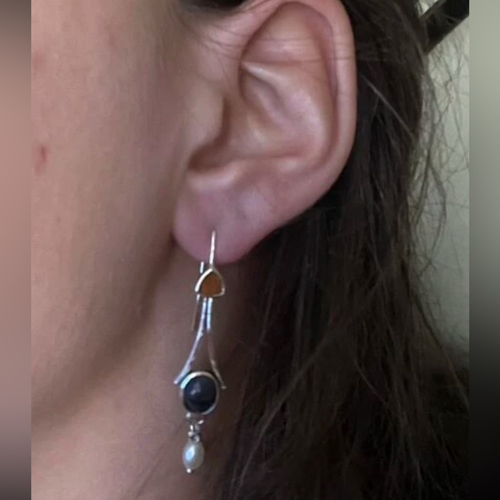 Faux Pearl Drop Earrings - Picture 11 of 12